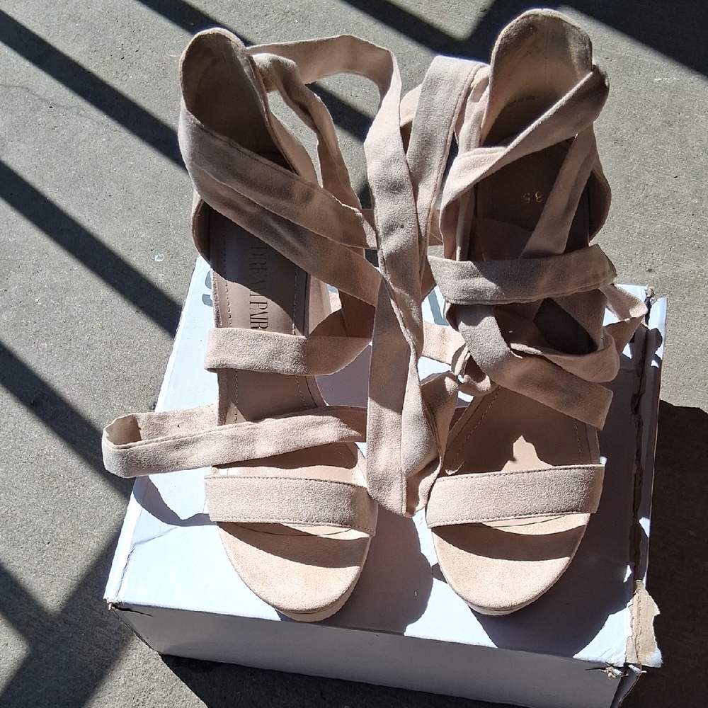 Elegant Beige Strappy Women's Sandals